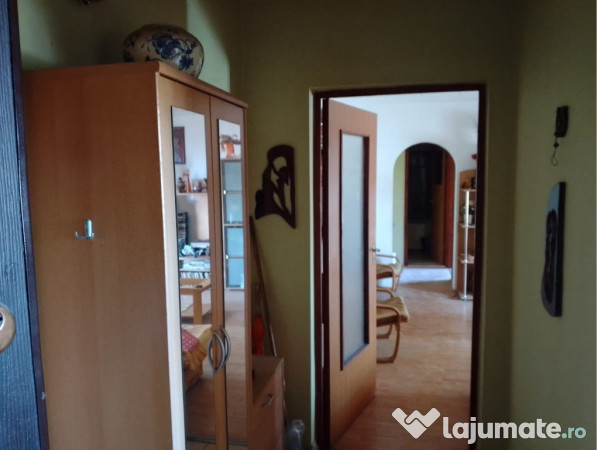 Apartament 2 camere Micro 4