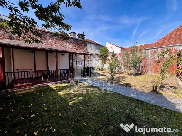 Casa individuala 4 camere,centrala proprie, semimobilata,... 