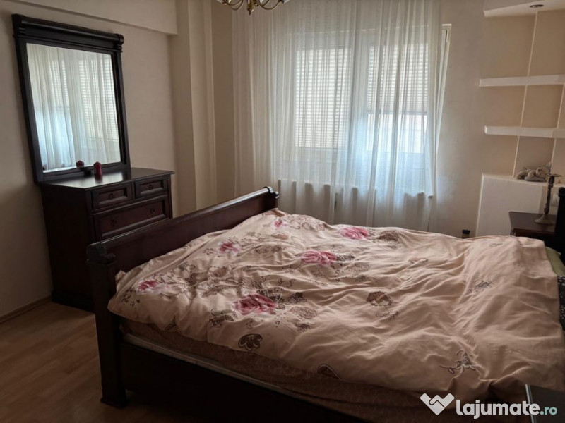 Apartament 2 camere decomandat etajul 1 zona Onix