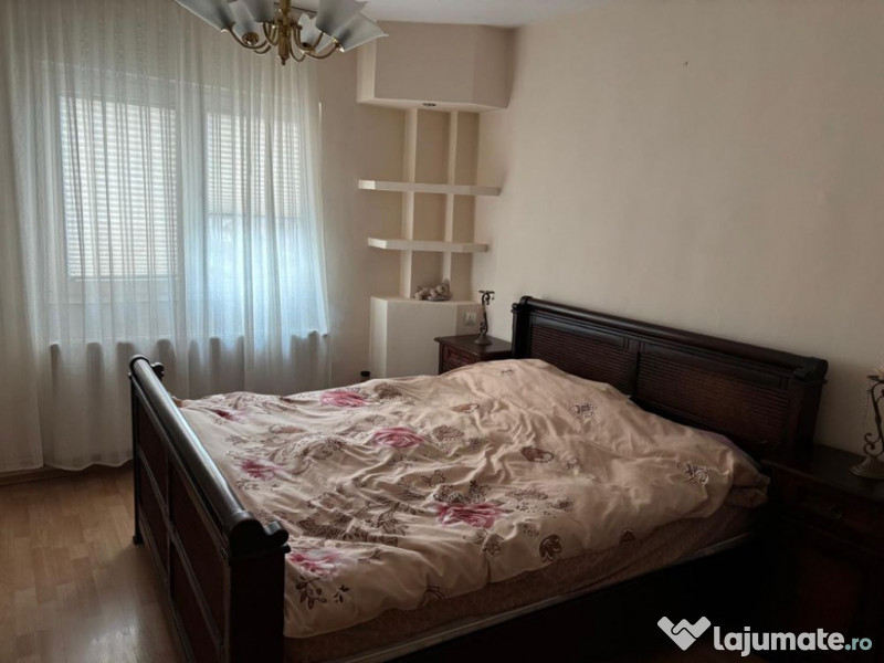 Apartament 2 camere decomandat etajul 1 zona Onix