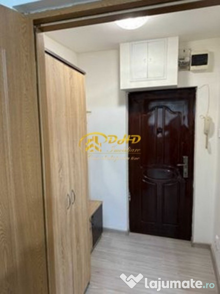 Garsonieră zona Tatarasi,etaj intermediar,totul nou