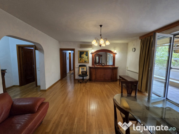 Apartament pe 2 etaje l curte de 187 mp HERASTRAU