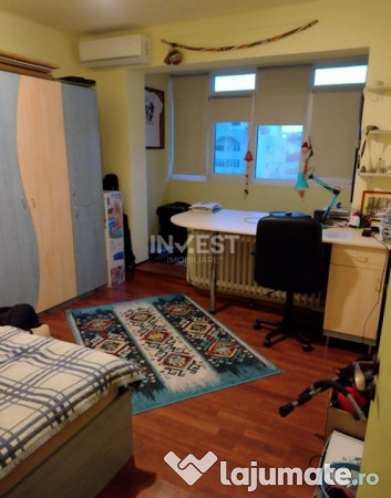 DE VANZARE-APARTAMENT 4 CAMERE-ALEXANDRU CEL BUN 