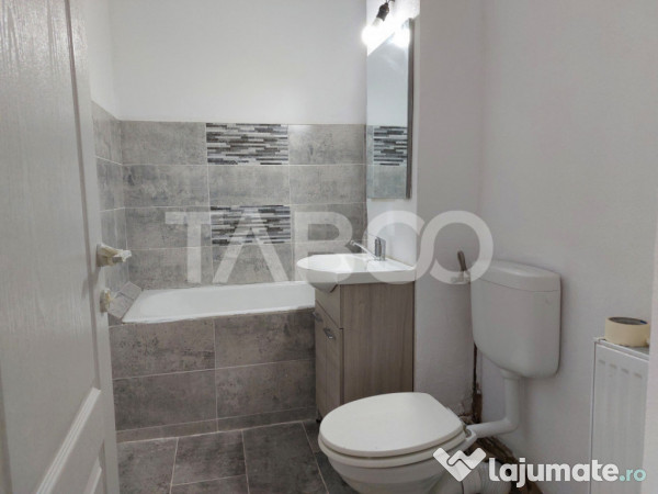 Apartament 3 camere decomandate 85 mp parter 2 balcoane Stej