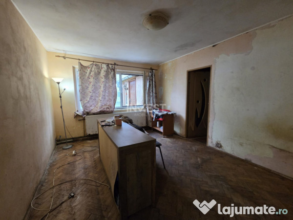 DE VANZARE-APARTAMENT 2 CAMERE-ALEXANDRU CEL BUN