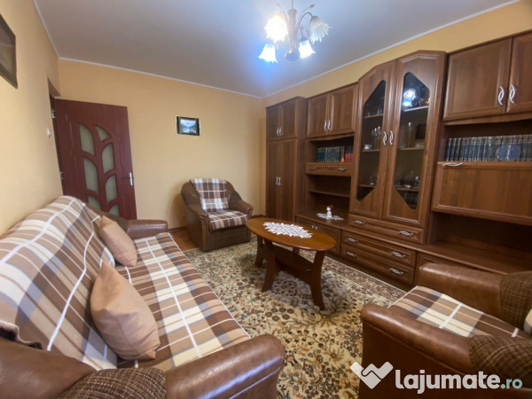 Apartament 2 cam decomandat, centrală termică, mobilat și utilat
