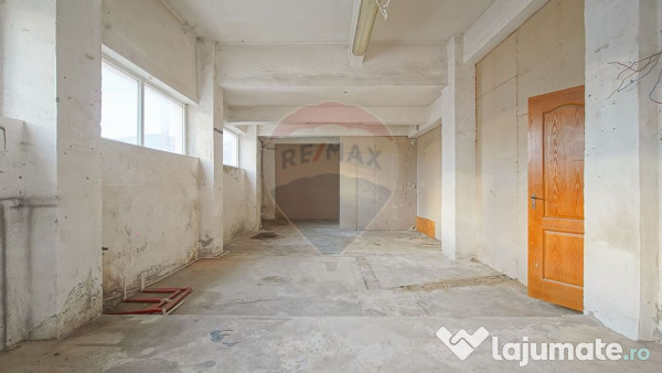 Spațiu industrial de 494mp de vânzare în zona Uzina 2