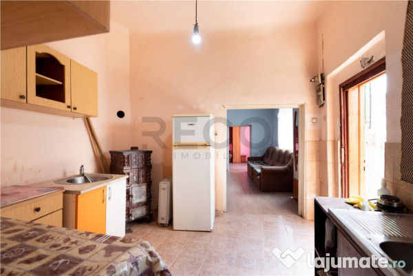 RECO, Casa din caramida, Zona Velenta, Oradea