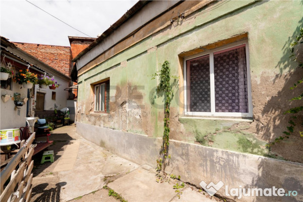 RECO, Casa din caramida, Zona Velenta, Oradea