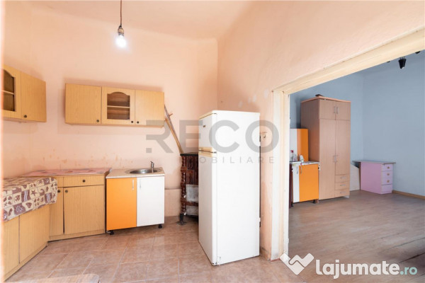 RECO, Casa din caramida, Zona Velenta, Oradea