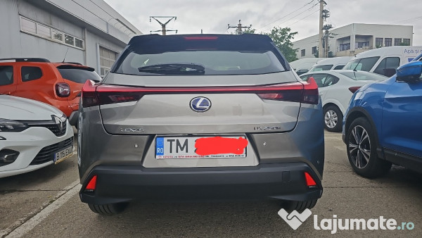 Lexus UX 250h Luxury + Echipare de Top cu Garantie