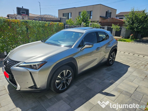 Lexus UX 250h Luxury + Echipare de Top cu Garantie