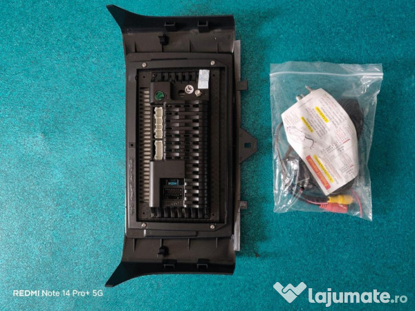 KIT audio + video+ music NOU, Smart for two 2010 – 2015 