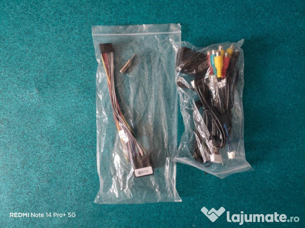 KIT audio + video+ music NOU, Smart for two 2010 – 2015 