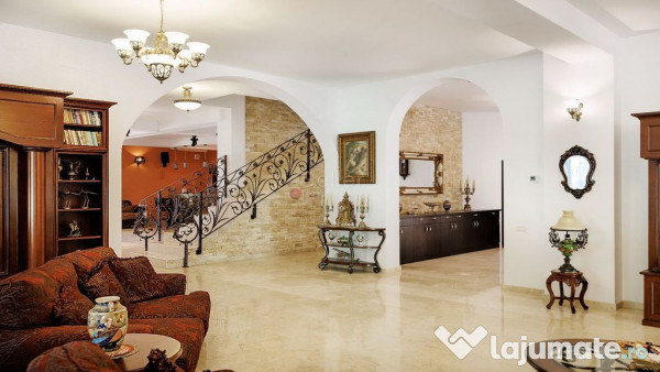 Proprietate Deosebita - Liziera Padurii 