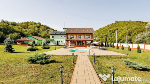 Proprietate Deosebita - Liziera Padurii 