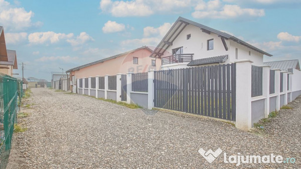 Casă Individuală 5 Camere în Tărlungeni – Zonă Cen... 