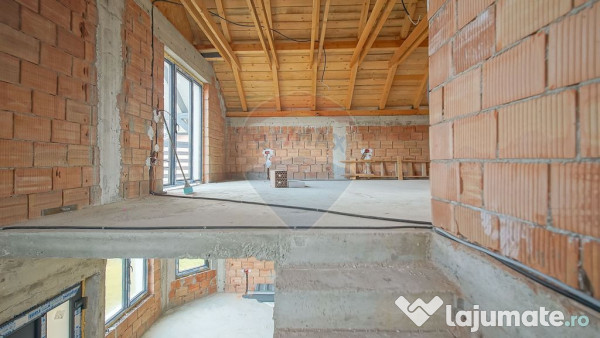 Casă Individuală 5 Camere în Tărlungeni – Zonă Cen... 