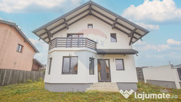 Casă Individuală 5 Camere în Tărlungeni – Zonă Cen... 