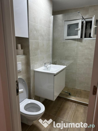 Metrou Aparatorii Patriei - 2 camere - recent renovat - loc 