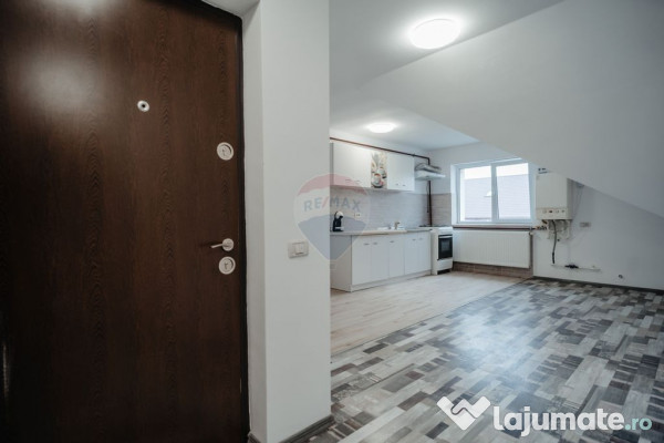 Apartament cu 3 camere de vânzare în zona Burdujeni 