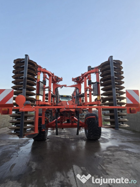 Cultivator Kuhn Performer 4000