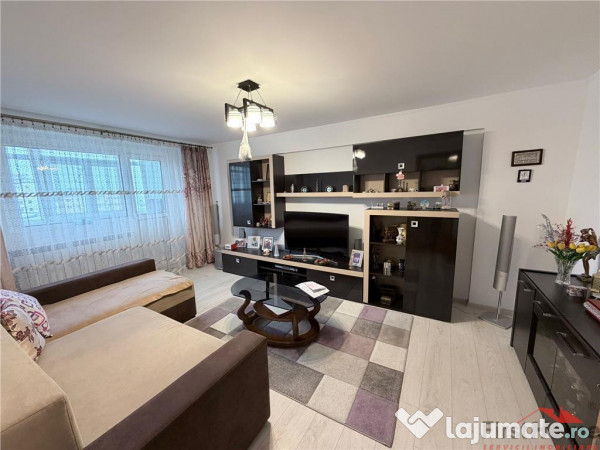 Apartament 3 camere, etaj 7/8, zona ultracentrala, 72mp, mob 