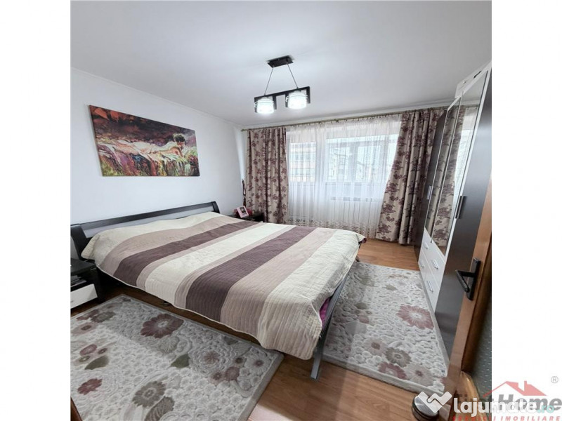 Apartament 3 camere, etaj 7/8, zona ultracentrala, 72mp, mob 