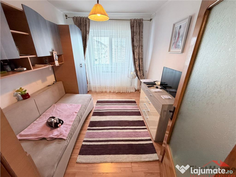 Apartament 3 camere, etaj 7/8, zona ultracentrala, 72mp, mob 