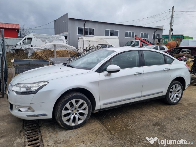 Dezmembrez Citroen C5 2.2 HDi motor 4H02 204 cai cutie automata