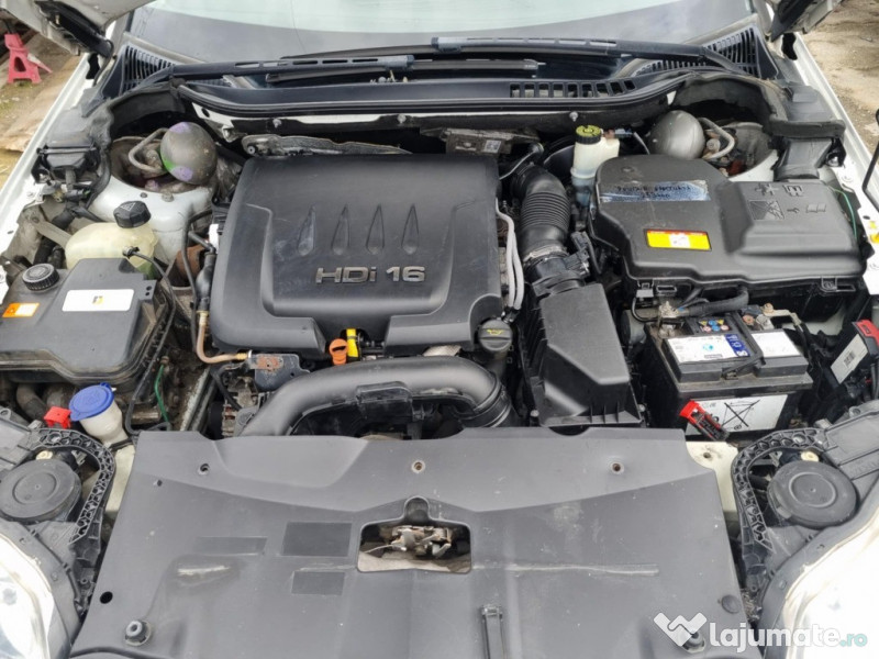 Dezmembrez Citroen C5 2.2 HDi motor 4H02 204 cai cutie automata