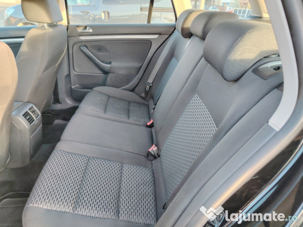 VW Golf 6 Variant 1.6 TDI an 2013 unic proprietar în România