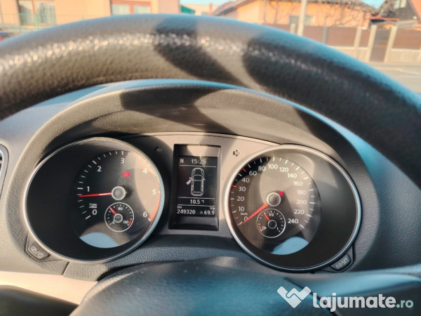 VW Golf 6 Variant 1.6 TDI an 2013 unic proprietar în România