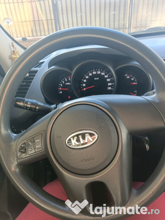 Kia soul 1,6 crdi autoturism