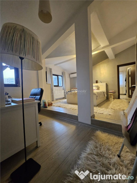 Casa / Vila 5 camere - Vitan / Nerva Traian