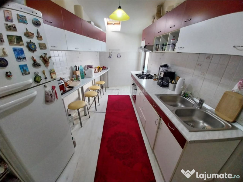 Casa / Vila 5 camere - Vitan / Nerva Traian