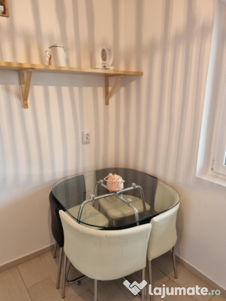 Inchiriez apartament 3 camere 75mp zona Pipera rond Mcdonalds 