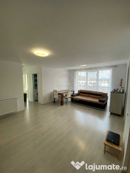 APARTAMENT 3 CAMERE DECOMANDAT