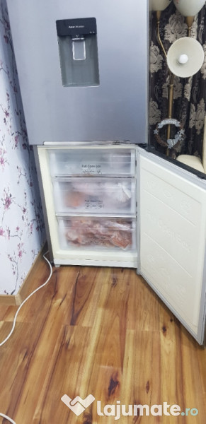 Frigider samsung