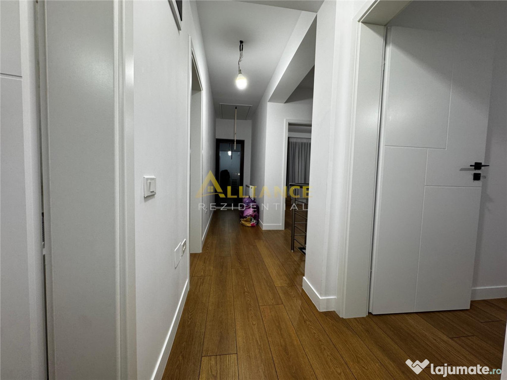 Complex de vile cu 4/5 camere 3 bai