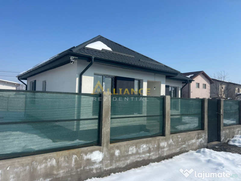 Casa individuala la doar 1 minut de statia stv.