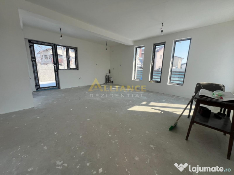 Casa individuala la doar 1 minut de statia stv.