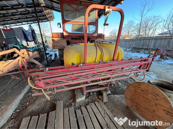 Tractor Universal 445 reconditionat 
