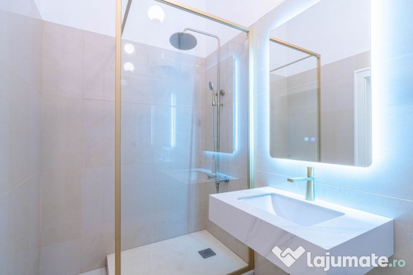 Apartament 2 camere parter înalt, amenajat complet. 