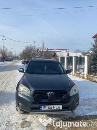 Toyota Rav-4 autoturism 