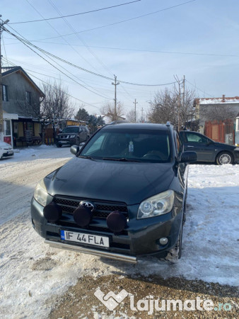 Toyota Rav-4 autoturism 