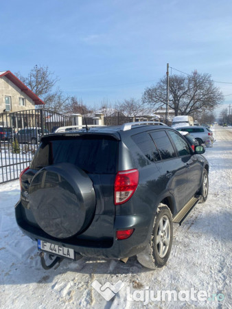 Toyota Rav-4 autoturism 