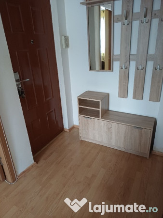 Apartament cu două camere strada Eliberării