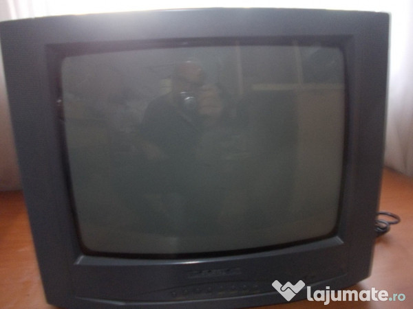 Televizor sony 57 cm diagonala