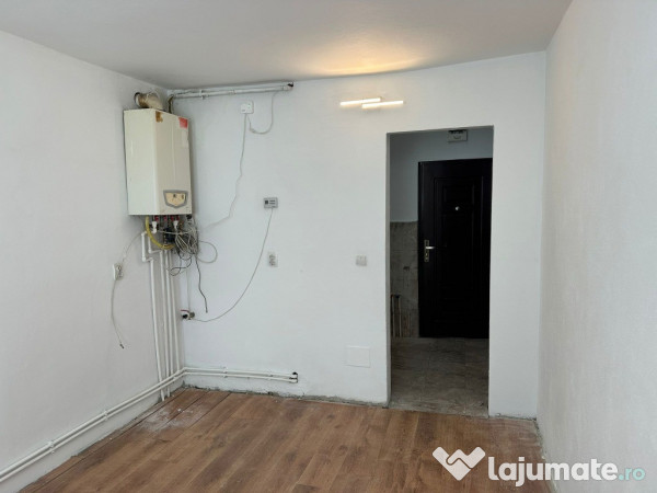 Garsoniera Zefirului et 2 finisaje medii 